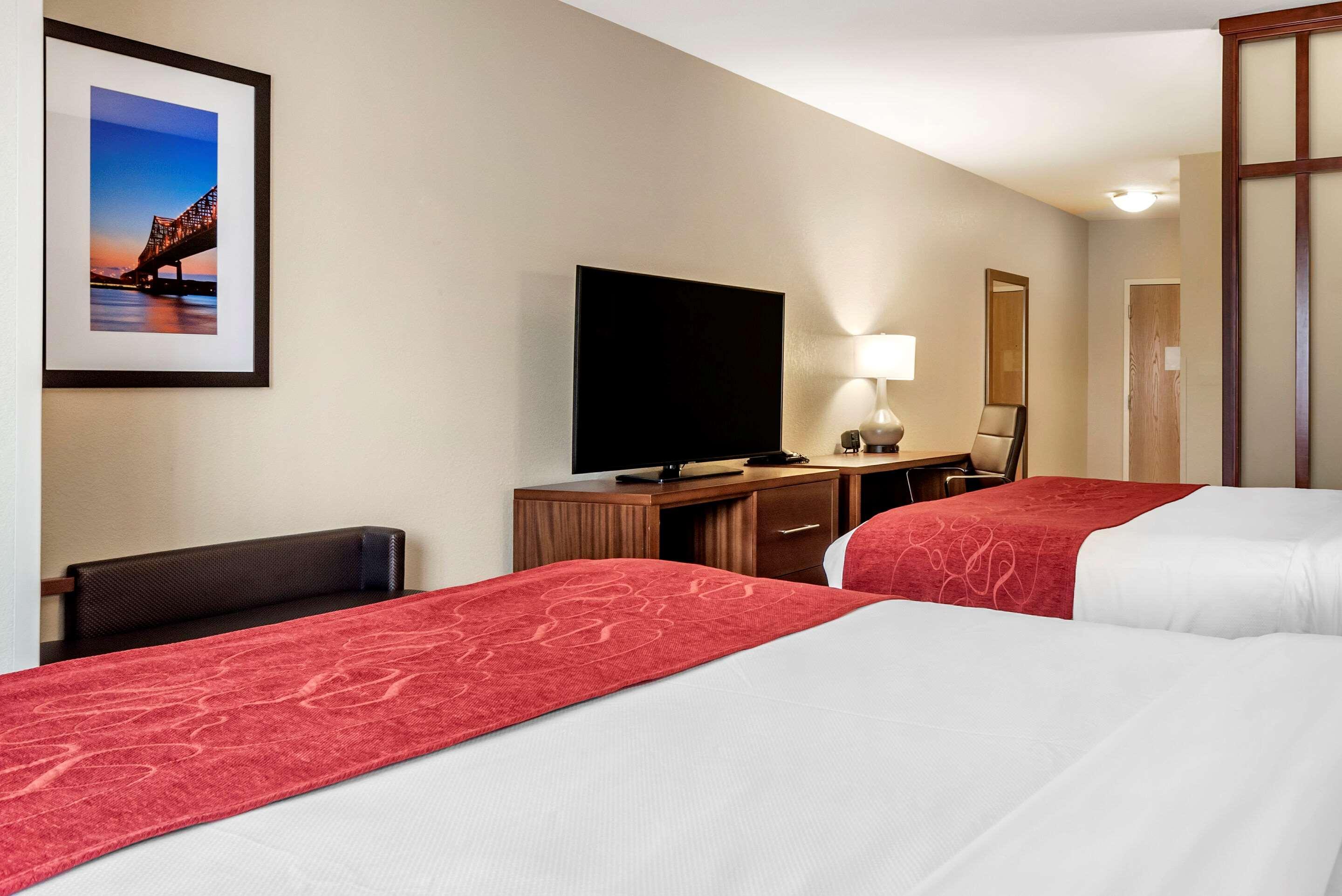 Comfort Suites Airport Luckney Eksteriør billede