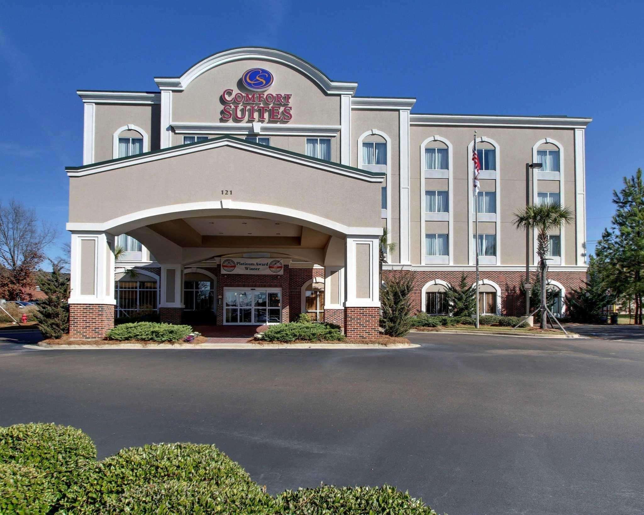 Comfort Suites Airport Luckney Eksteriør billede